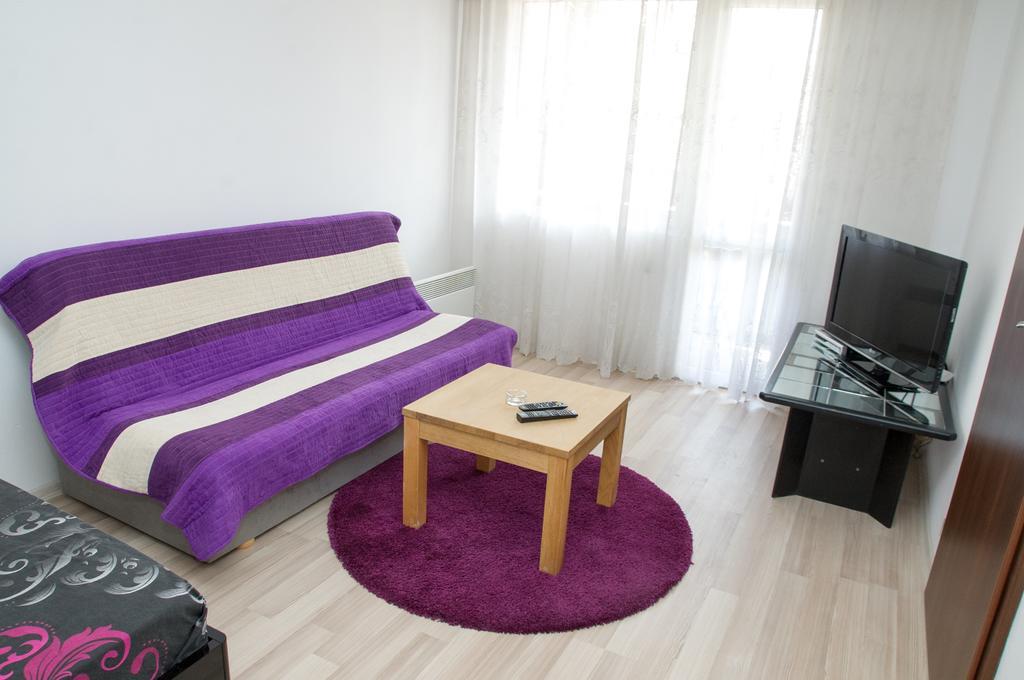 Apartment Medical University Pleven ภายนอก รูปภาพ